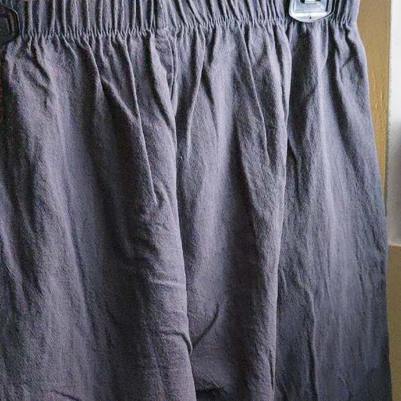 Gray Capris - Picture 2 of 3